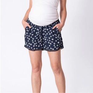 Seraphine maternity navy blue floral short